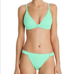 Flash Sale 50% Off! Red Carter Textured Triangle Swimsuit Size Large